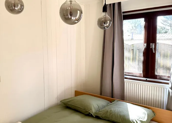 't Boshuusje Berg & Beek 펜션 *