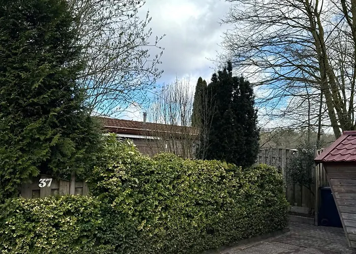 펜션 't Boshuusje Berg & Beek 푸텐